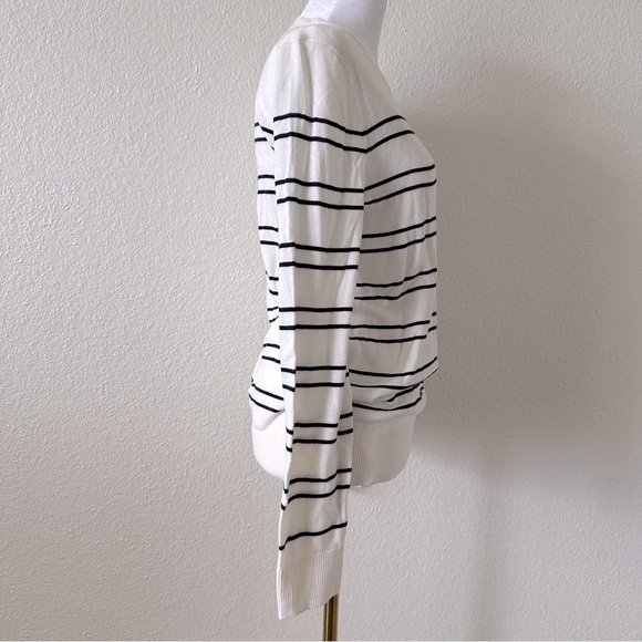 BANANA REPUBLIC Striped Forever Sweater NWT in Snow Day Cream & Black Stripes S - Picture 3 of 11